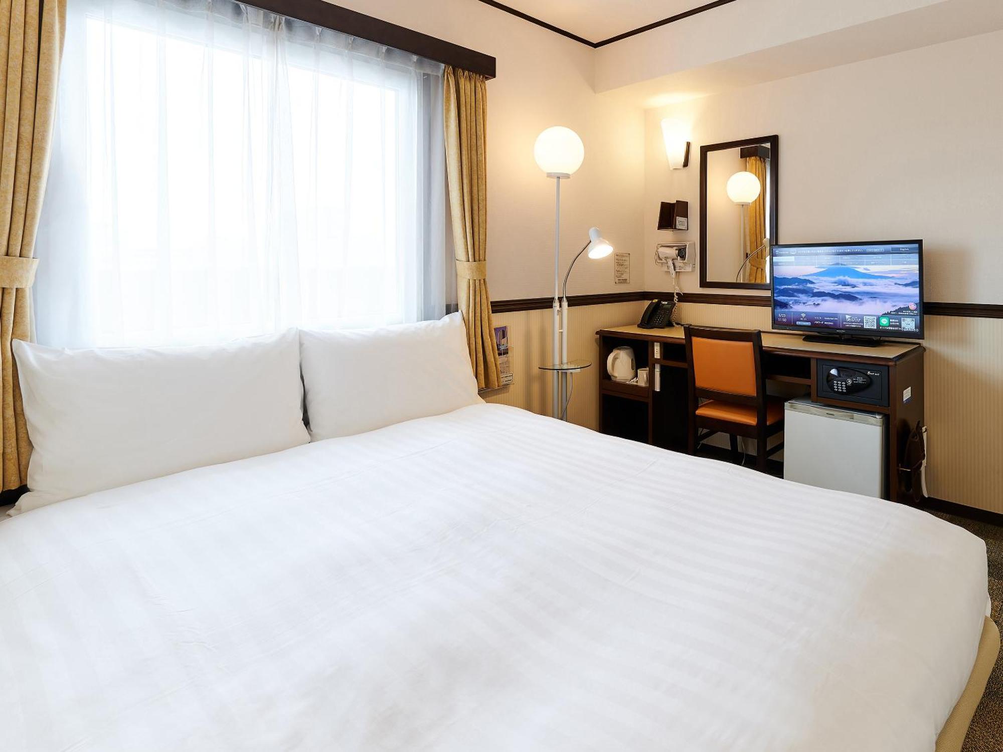 Toyoko Inn Osaka Shinsaibashi Nishi Ruang foto